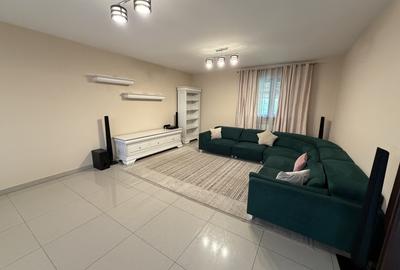 Casă individuală cu 5 camere în Bărăbanț