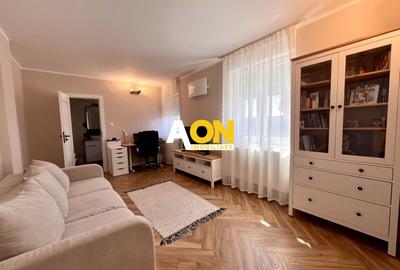 Apartament cu 3 camere decomandat, mobilat în Ultracentral