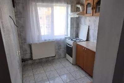 Apartament 2 camere semidecomandat strada sublocotenent Gheorghe Bărboi - 3