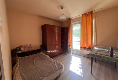 Apartament 4 camere-etaj 1-90 mp-Podu Ros-sens giratoriu - 6