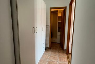 Apartament 2 camere de închiriat B-dul Decebal - 8