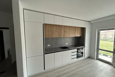 Apartament cu 3 camere decomandat în Exterior Sud