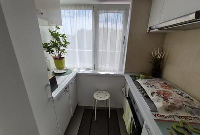Pța Alba Iulia  3camere +terasă mare - 9