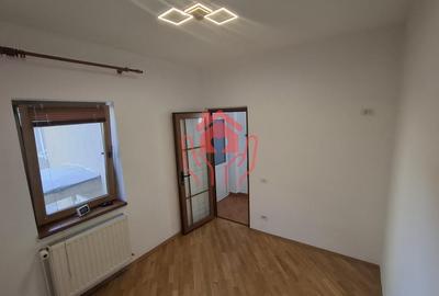 GARA DE NORD (Spitalul Witting)- 2 apartamente, 6 camere, vila solida renovata! - 24