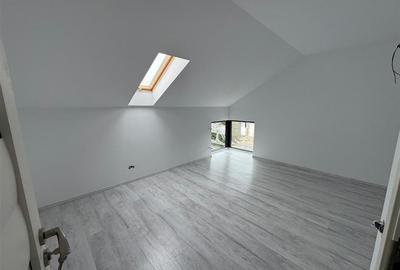 Casa P+M de vanzare in Campineanca (strada asfalata) - 18