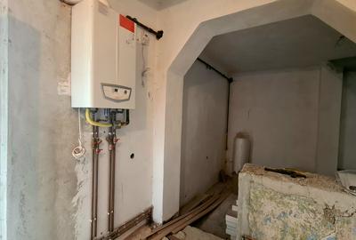 Apartament la casa de renovat  | 3 camere | 88 mp util | 2 terase - 17