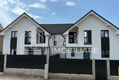 Casă individuală cu 4 camere în Șura Mare