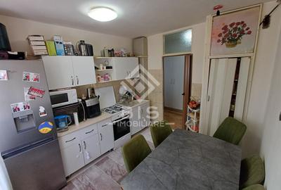 Apartament cu 3 camere decomandat în Nord