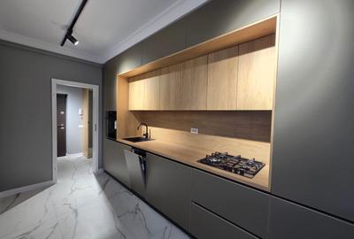 Apartament cu 2 camere decomandat în Metalurgiei