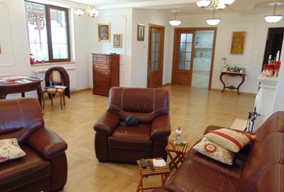 FARA COMISIOANE linga padure Vila 7 camere mobilata 4 bai 2 terase pe 1600mp - 1