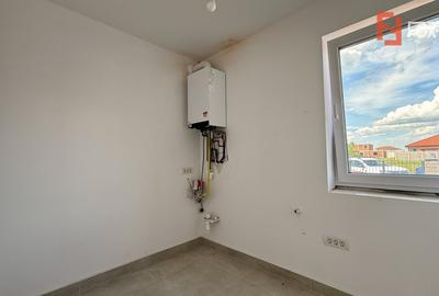 Duplex de vanzare 4 camere, langa Mega Image - Mosnita Noua - 15