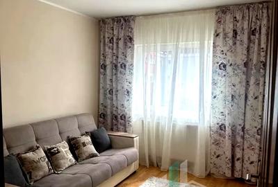 Apartament cu 3 camere decomandat, mobilat în Mărăști