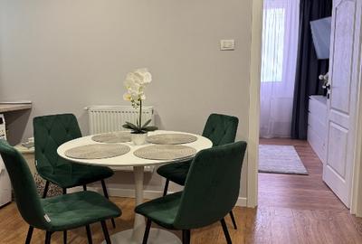 Apartament cu 3 camere decomandat, mobilat în Lujerului