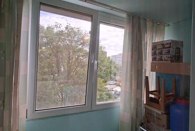 De vanzare 3 camere decomandat - 10