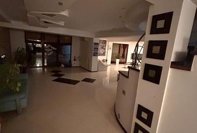 EXCLUSIV - OCAZIE ! EFORIE SUD VILA D+P+1E+M SC=607 MP. TEREN=500 MP. - 11