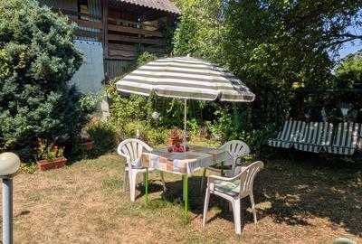 Teren Construcții intravilan de 1093 mp, în Sadu