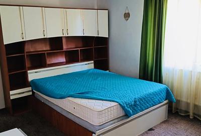 Apartament cu 2 camere în Cetate