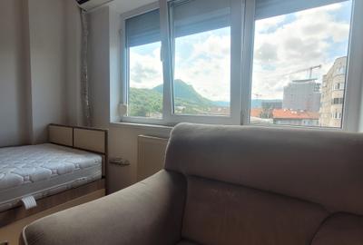 Vand apartament cu 3 camere Centrul Civic, Strada Toamnei - 16