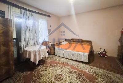 Casă individuală cu 5 camere în Fratelia