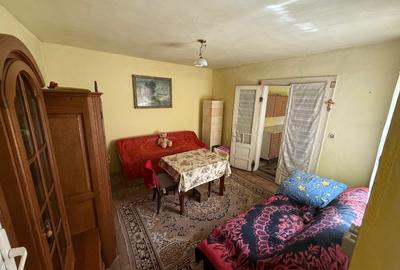 PROPRIETAR – Apartament 1 cameră la curte | Zonă de TOP (Str. Paris / Porumbeilo - 6