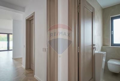 Comision 0 %! Casă cu 4 camere de vânzare în zona Stupini! - 19