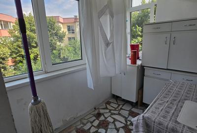 Apartament 3 camere | 2 băi | Centrală proprie | Mobilat și utilat | Drumul Sări - 28