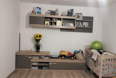 Apartament  de inchiriat 2 camere  langa metrou  1 Decembrie 1918 - 26