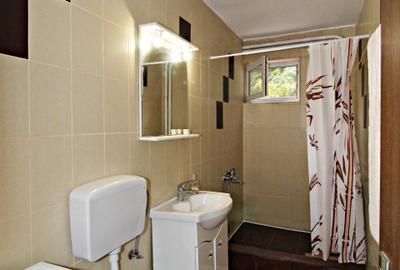 Km 4-5, Garsoniera decomandata  44 mp – Gaze, ANAF, comision 0% - 7