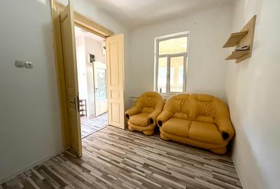Casa cu 4 camere+curte de inchiriat pe Strada Odoarei, rezidential sau comercial - 12