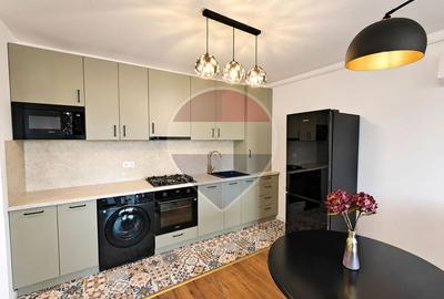 Apartament cu 2 camere semidecomandat, mobilat în Florești