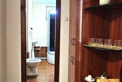 Apartament 1 camera,echipat complet,parter inalt cu balcon,acces exterior,Marate - 7