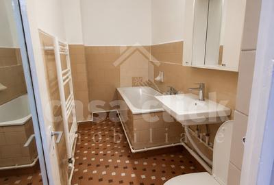 Apartament 2 camere, mobilat, balcon închis – Micro 17 - 8