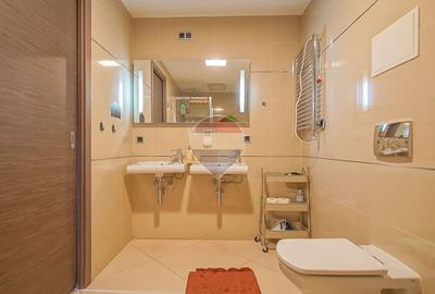 OPORTUNITATE!Două apartamente, două locuri de parcare,plata flexibilă - 18