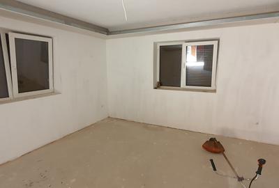 De vânzare o proprietate imobiliare, situata în Remeți pe Someș (Mireșu Mare) - 4
