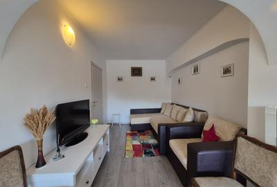 Pța Alba Iulia  3camere +terasă mare - 16