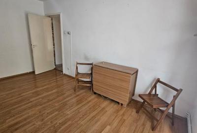 Inchiriere apartament 2 camere ,etajul 1 , zona Garii - 11