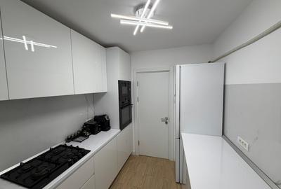 Faleza Nord apartament 3 camere decomandat parter inalt - 9