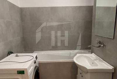 Apartament 3 camere, cartier Intre Lacuri - 12