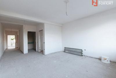 Duplex 4 camere 140 mp utili, toate utilitatile, la asfalt in Giroc - V7800 - 8