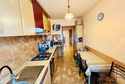 Apartament cu 3 camere decoamndate in zona Mihai Viteazu - 9