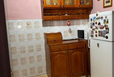 Etaj 1. Apartament 4 camere, confort 1 decomandat, zona Plantelor. - 2