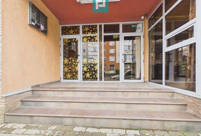 Spațiu comercial Parter de închiriat - 8