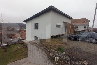 Oportunitate ! Casa individuala 240 mp utili , panorama, zona centrala Baciu ! - 4