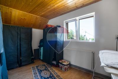 Casă spațioasă de vânzare | Teren 835 mp | Cristian | COMISION 0% - 13