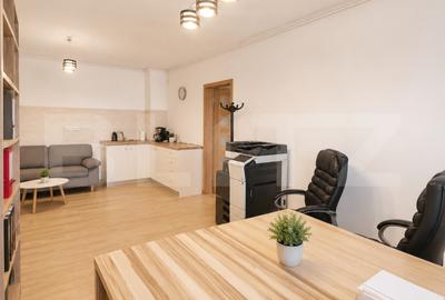 Apartament cu 3 camere semidecomandat, mobilat în Mănăștur