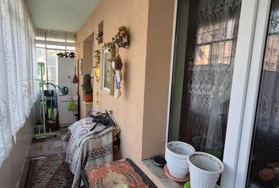De vanzare apartament 2 camere , langa Cart. Maurer - 11