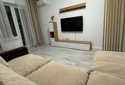 Apartament cu 2 camere decomandat, mobilat în Podu Roș