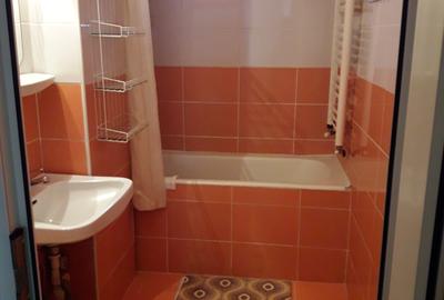 INCHIRIEZ APARTAMENT CU 4 CAMERE PENTRU PRETENTIOSI - 6
