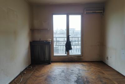 Apartament cu 2 camere semidecomandat în Universitate
