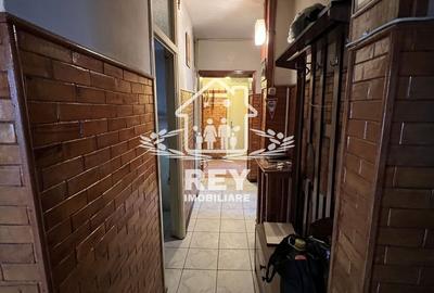 Apartament 4 camere decomandate 4 balcoane etaj 1 Str. Bâlea/Sibiu - 9